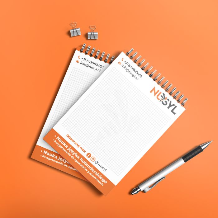 notes-prosty-projekt-mockup.jpg